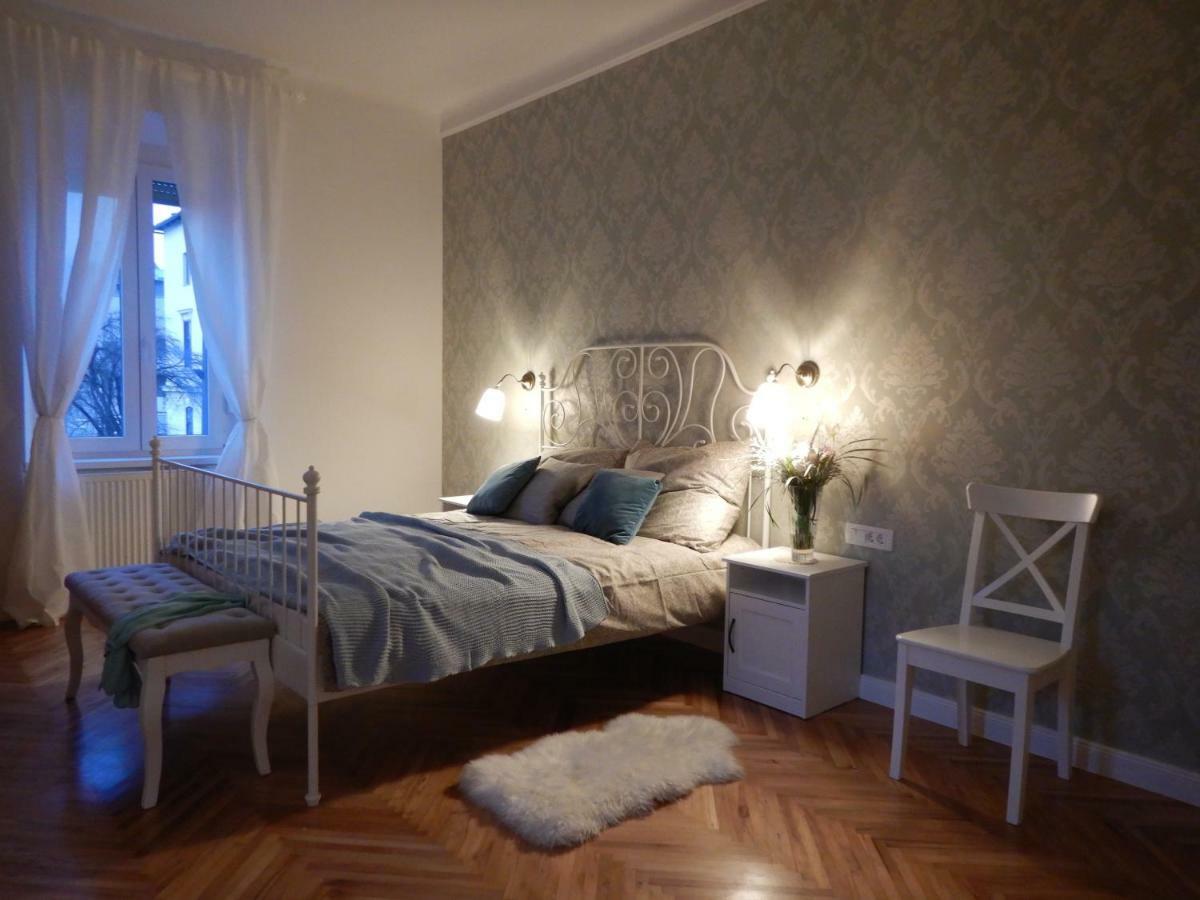 Poet'S Residence 류블랴나 외부 사진